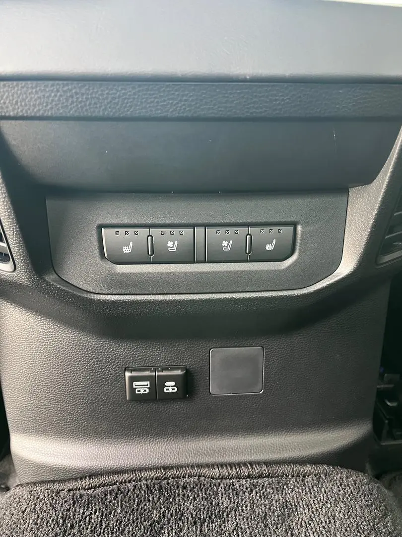 2025 Toyota Tundra Gallery Image 9