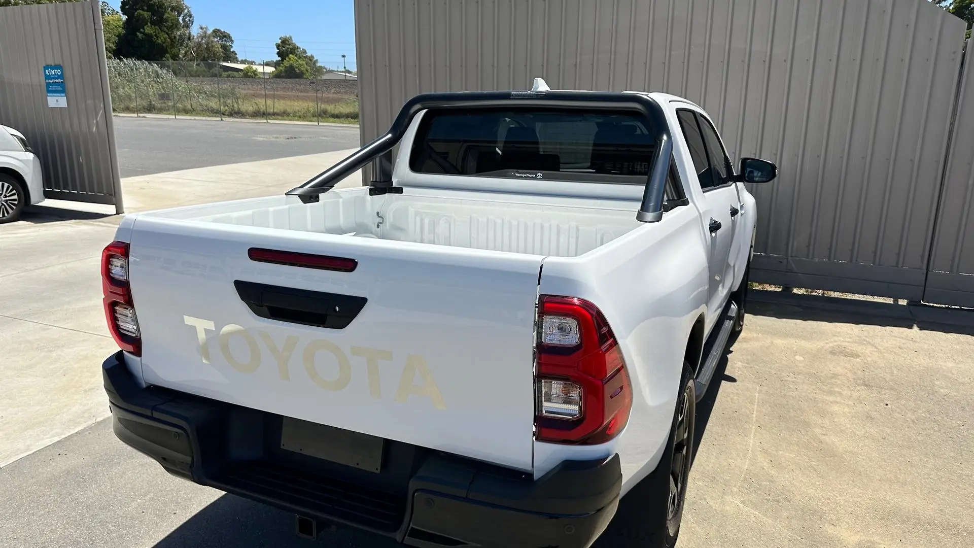 2024 Toyota Hilux Gallery Image 11