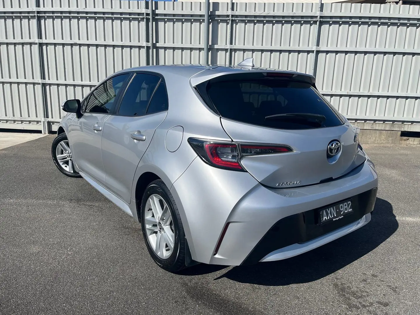 2018 Toyota Corolla Gallery Image 8