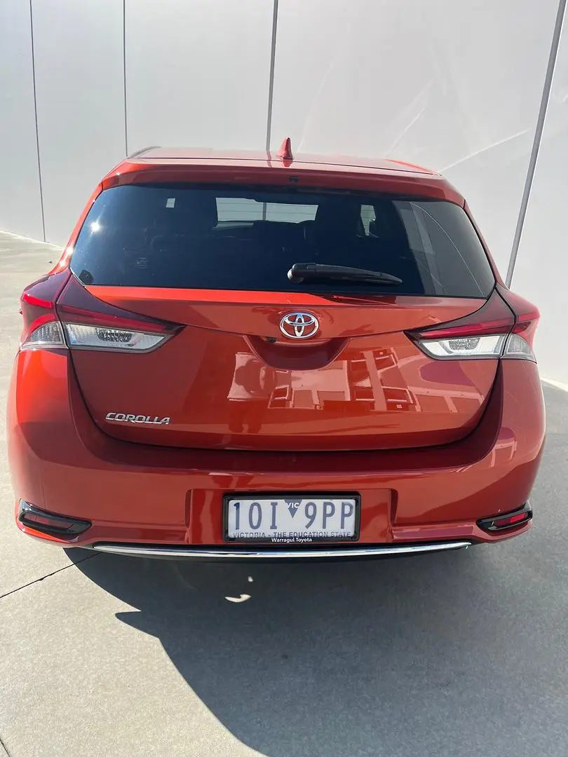 2015 Toyota Corolla Gallery Image 10