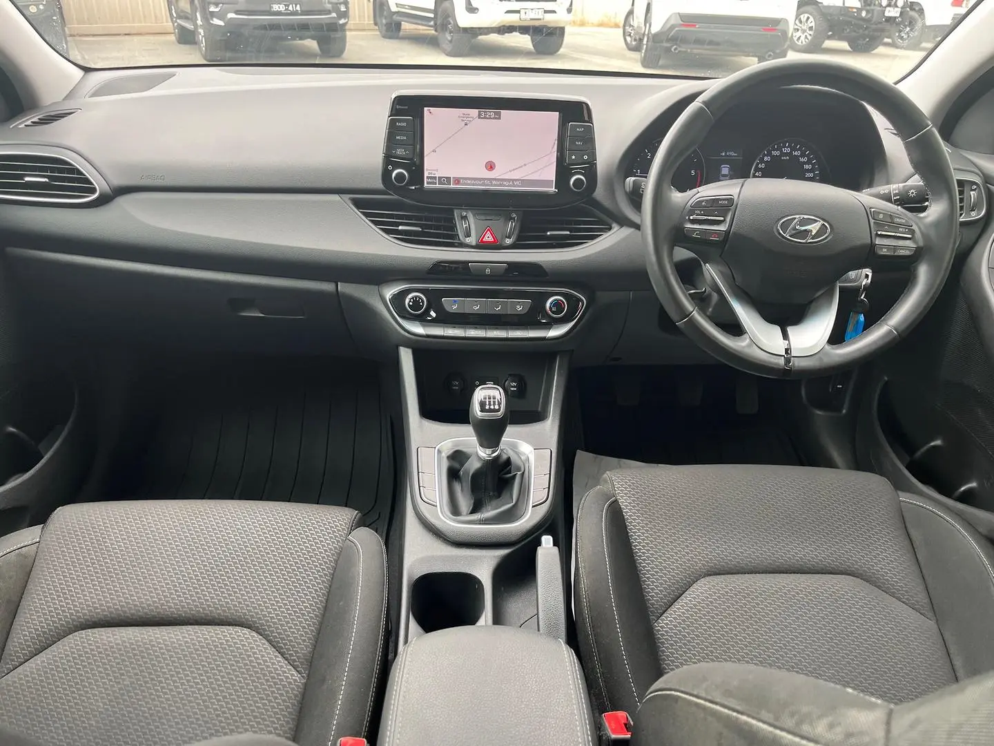 2018 Hyundai I30 Gallery Image 16