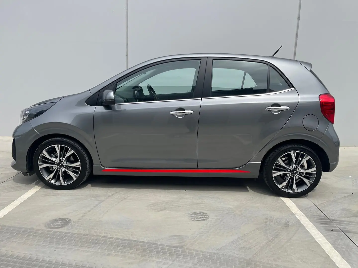 2023 Kia Picanto Gallery Image 4