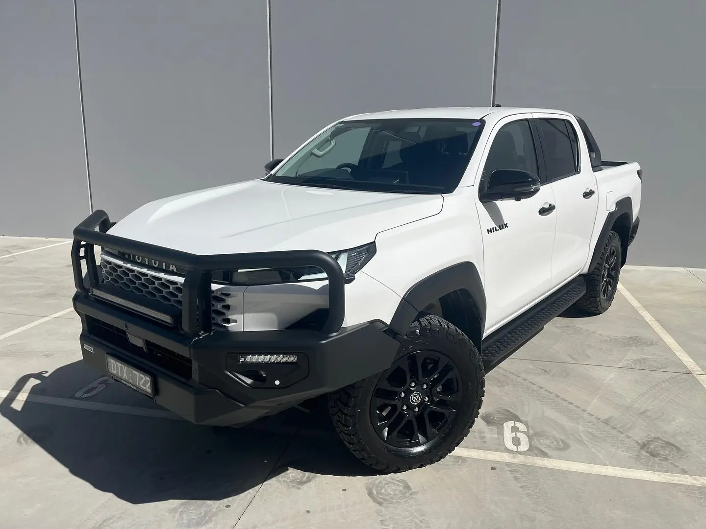 2025 Toyota Hilux Gallery Image 3