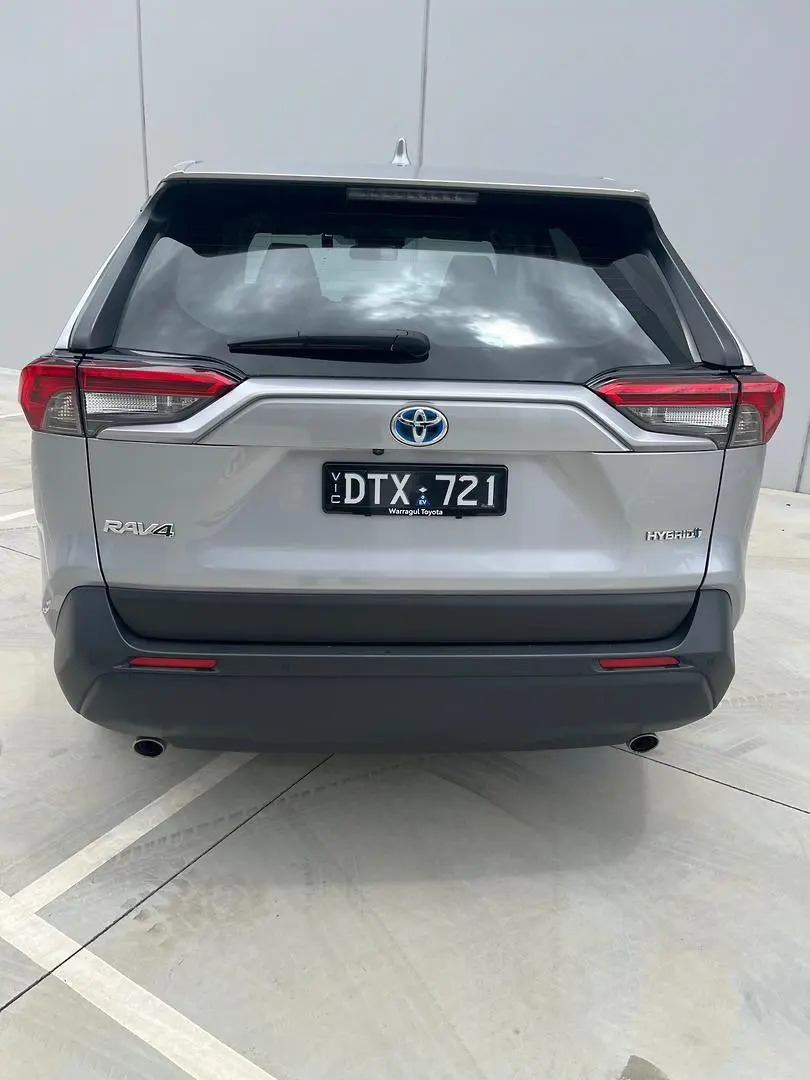 2023 Toyota RAV4 Gallery Image 11