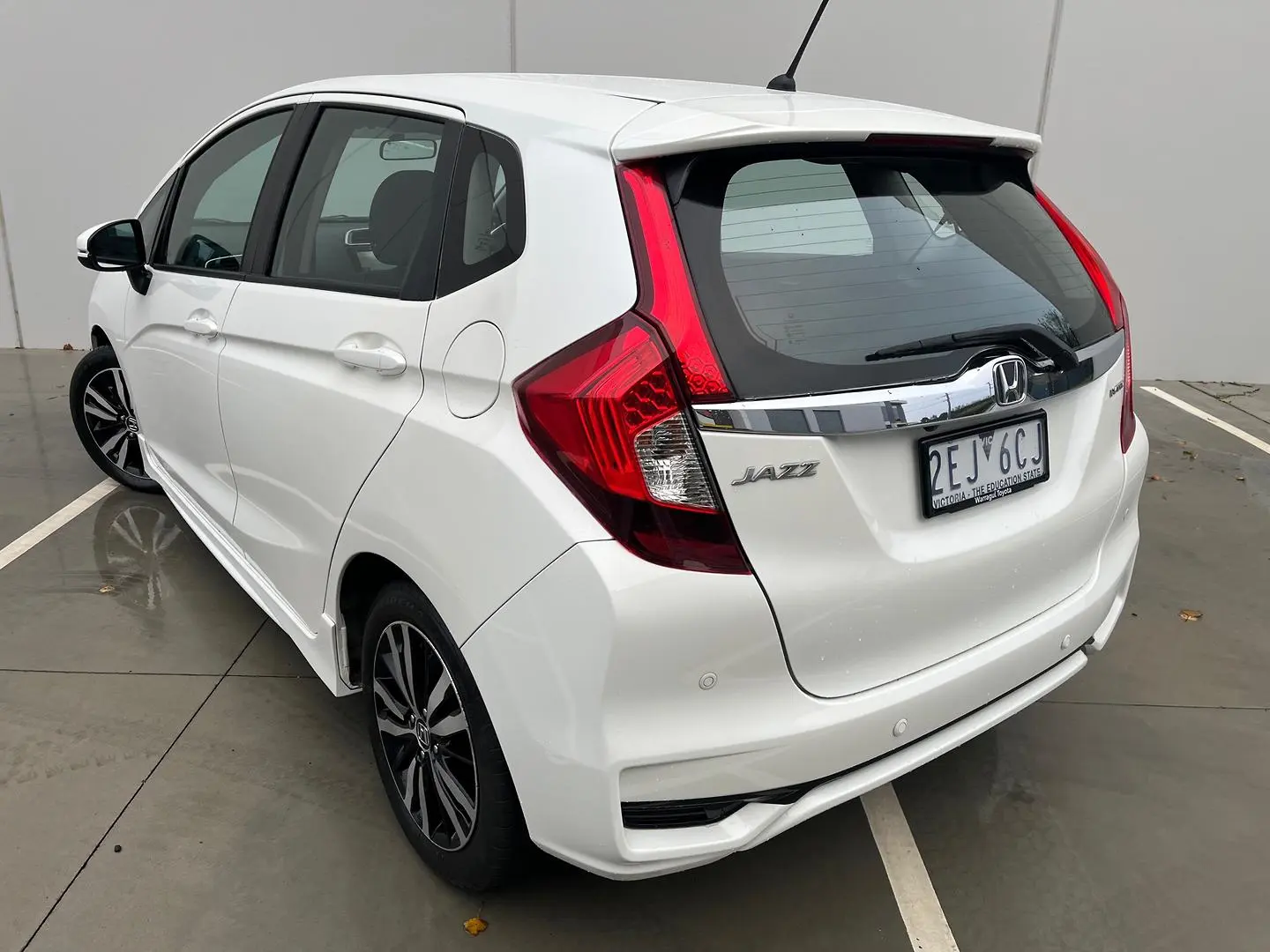 2016 Honda Jazz Gallery Image 9