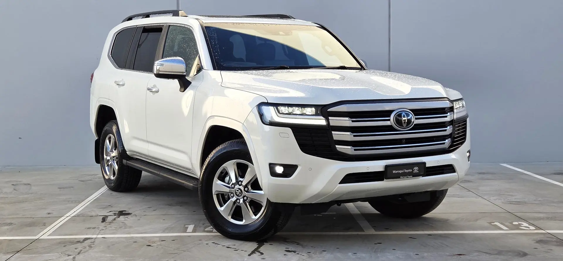2024 Toyota Landcruiser Gallery Image 1