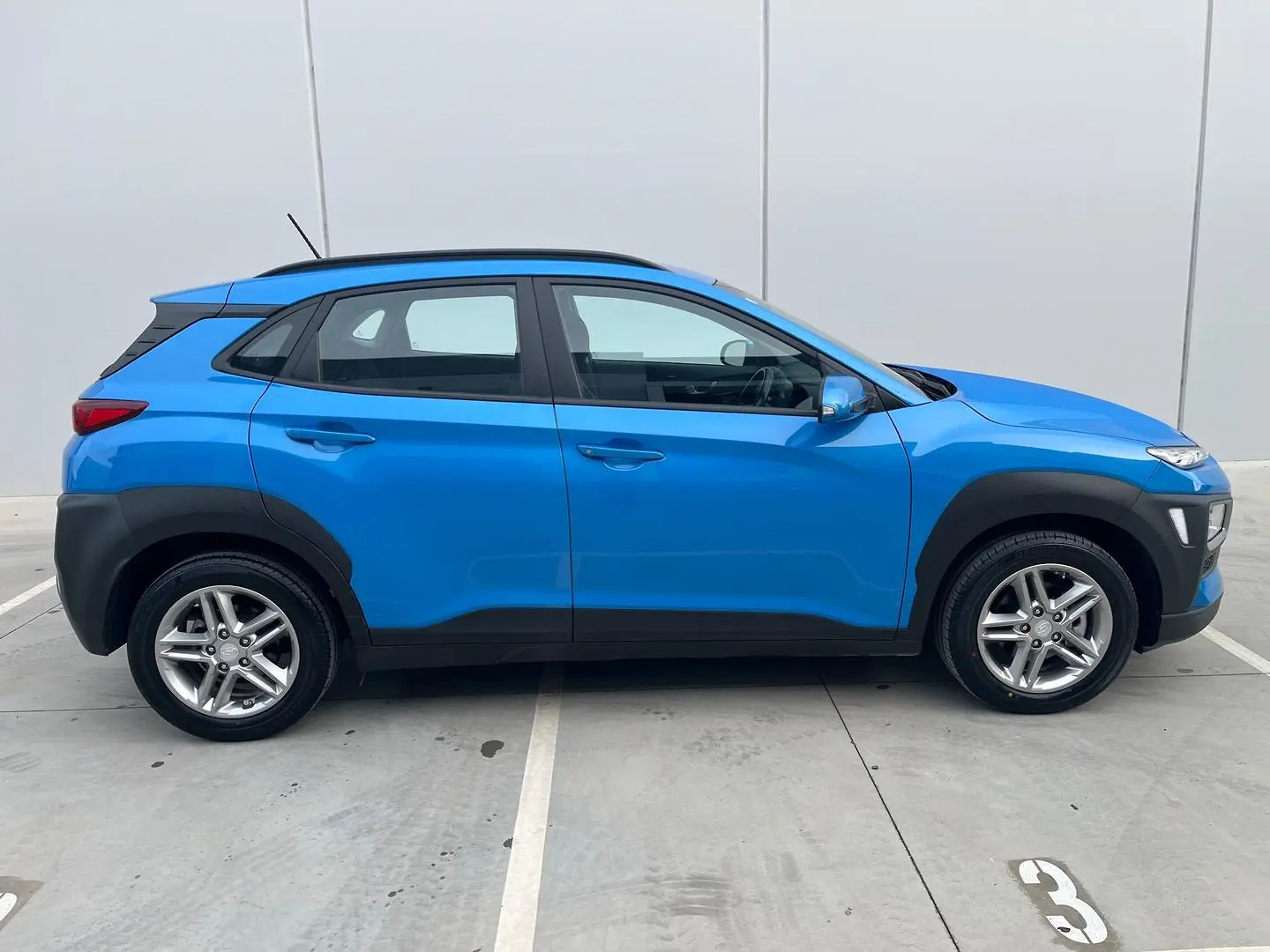 2020 Hyundai Kona Gallery Image 13