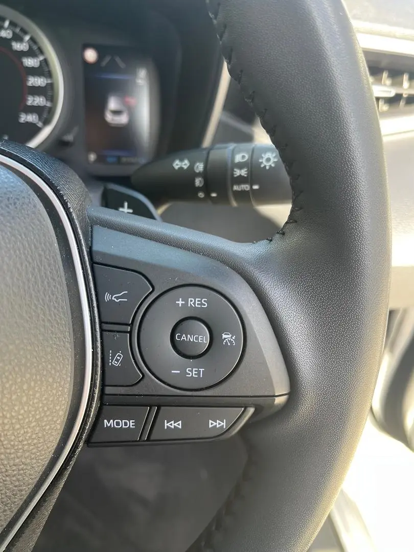 2020 Toyota Corolla Gallery Image 24