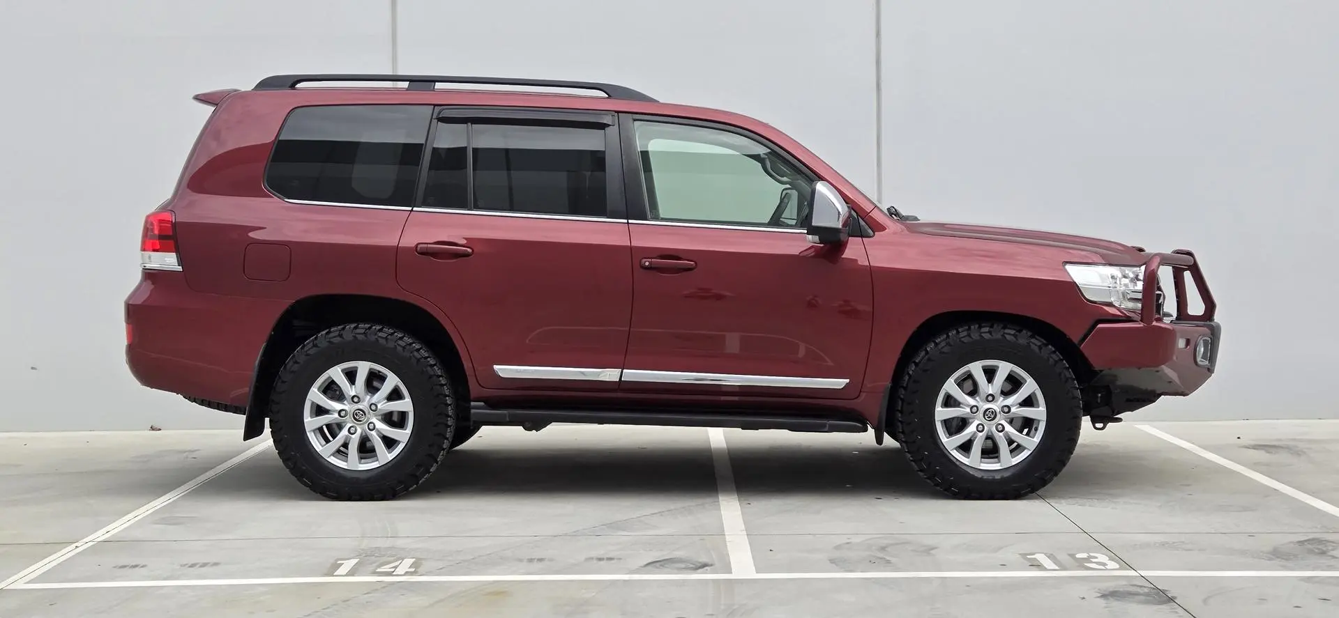 2016 Toyota Landcruiser Gallery Image 14