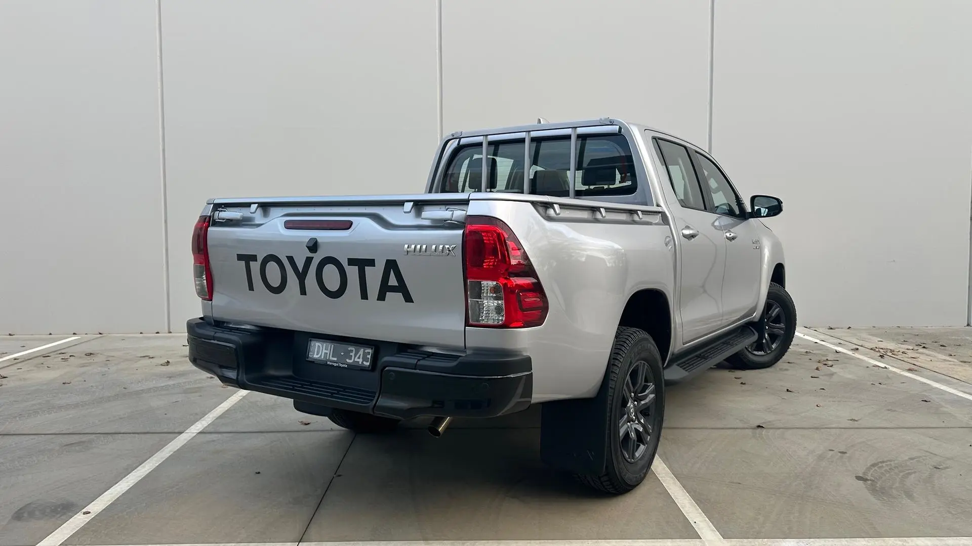 2024 Toyota Hilux Gallery Image 8