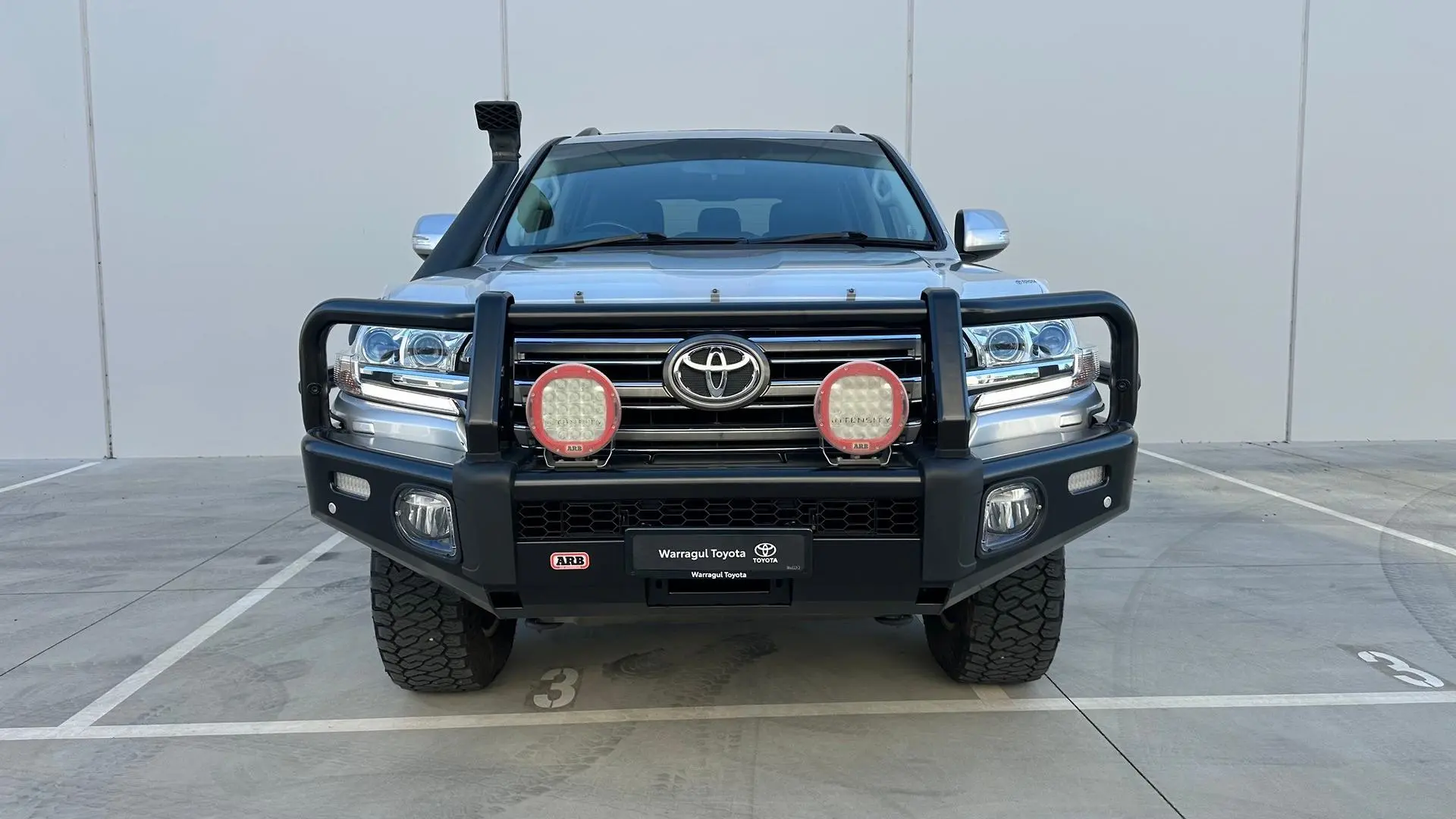 2018 Toyota Landcruiser Gallery Image 2