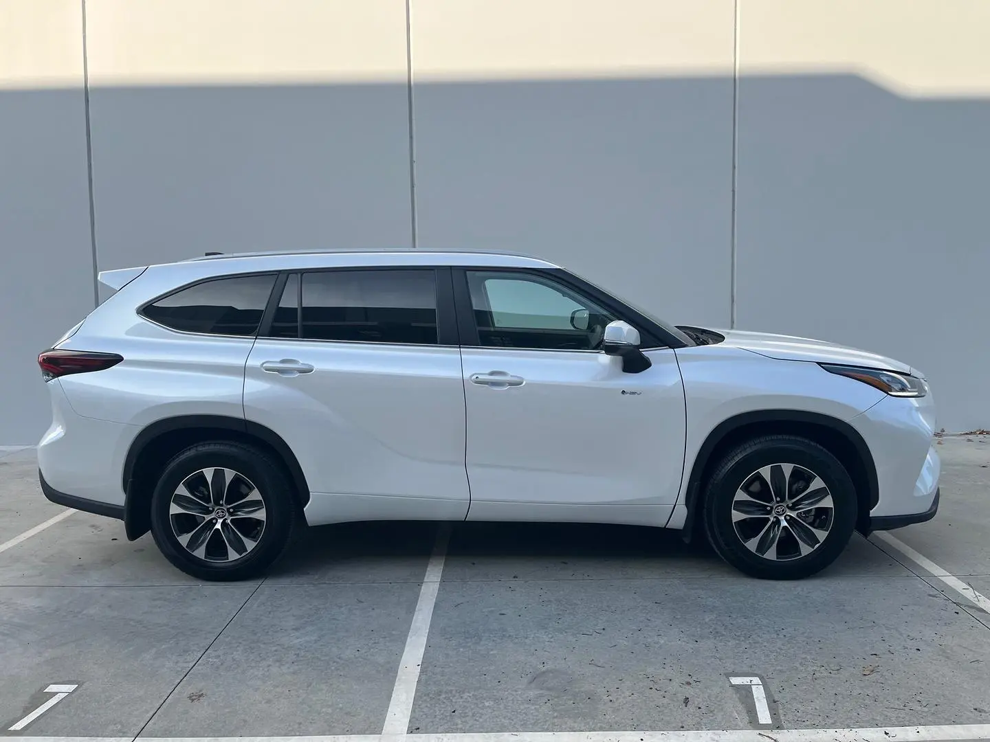 2025 Toyota Kluger Gallery Image 24