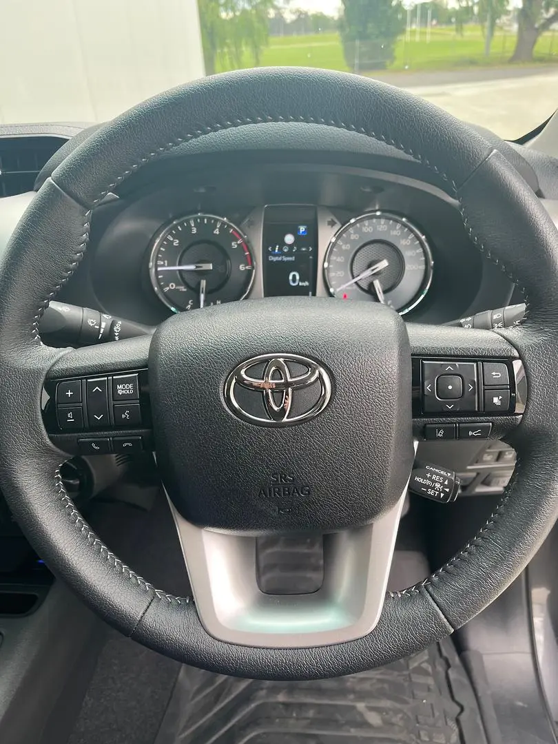 2025 Toyota Hilux Gallery Image 23