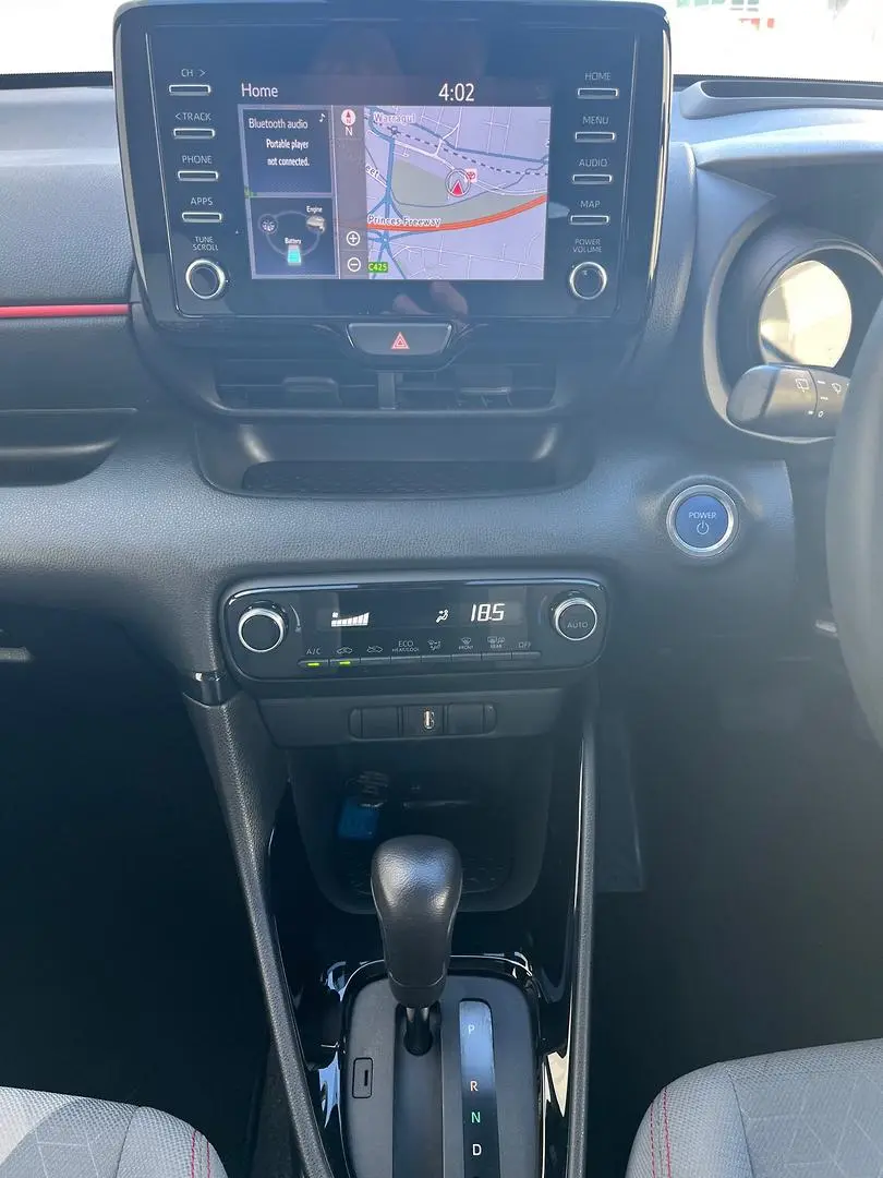 2020 Toyota Yaris Gallery Image 19