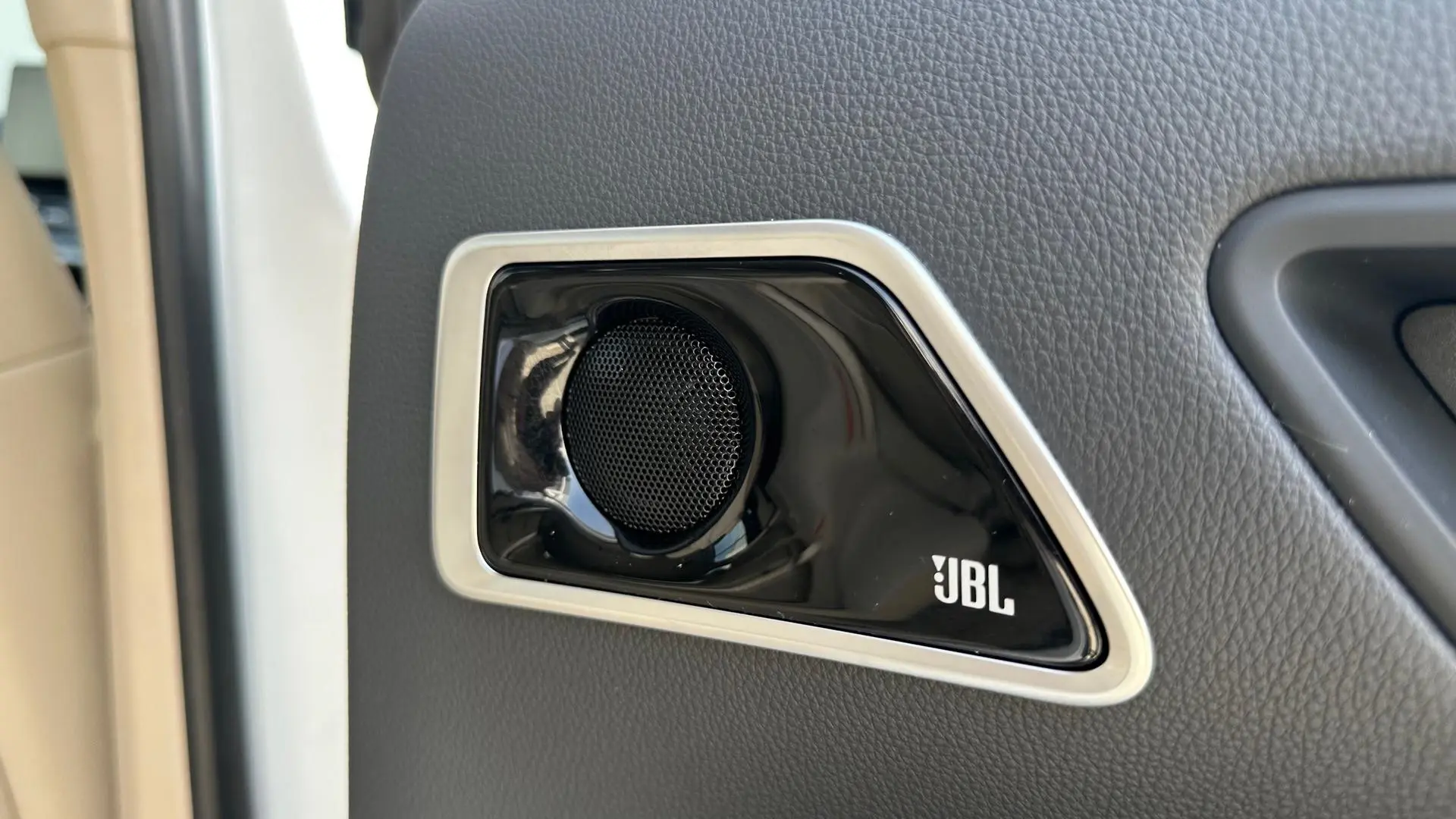 2022 Toyota Landcruiser Gallery Image 17