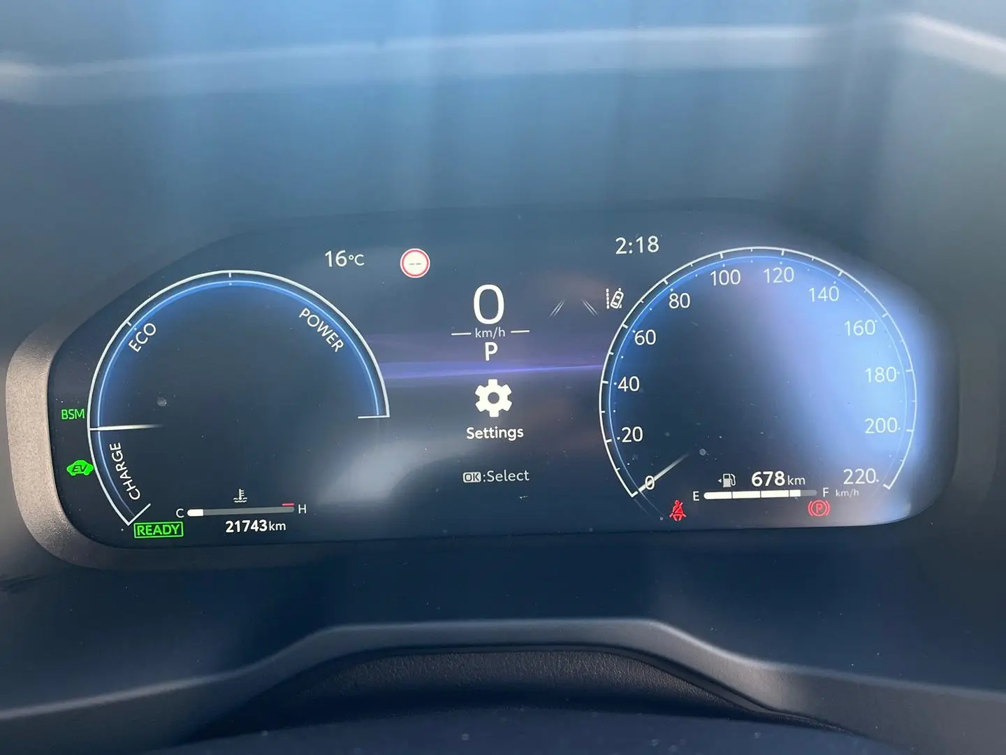 2024 Toyota RAV4 Gallery Image 24