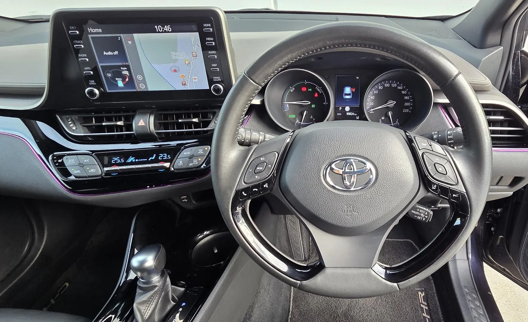 2022 Toyota C-HR Gallery Image 12