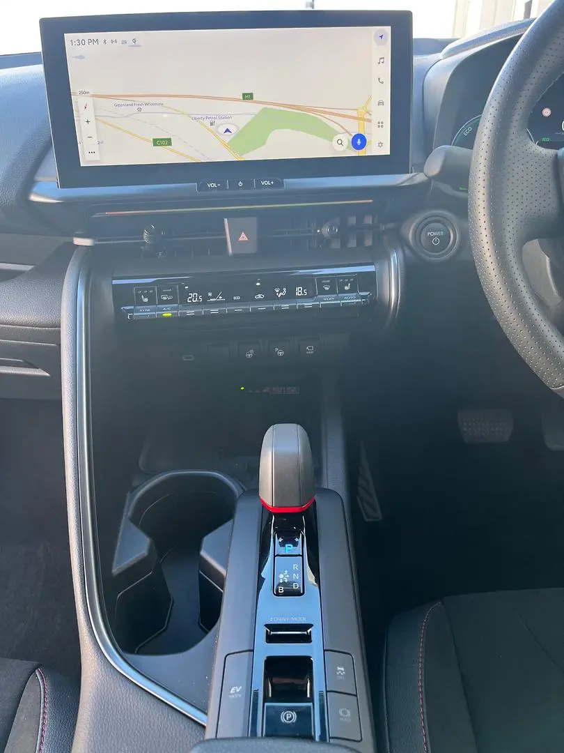 2025 Toyota C-HR Gallery Image 19
