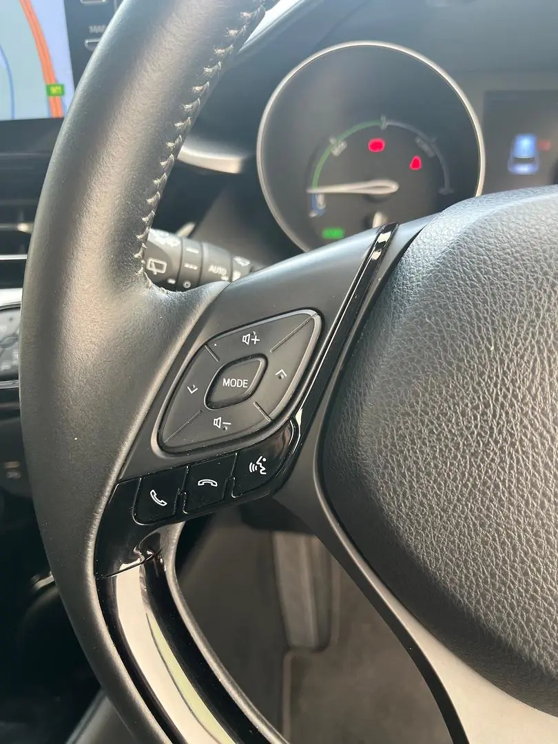 2021 Toyota C-HR Gallery Image 22