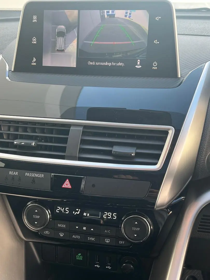 2018 Mitsubishi Eclipse Cross Gallery Image 19