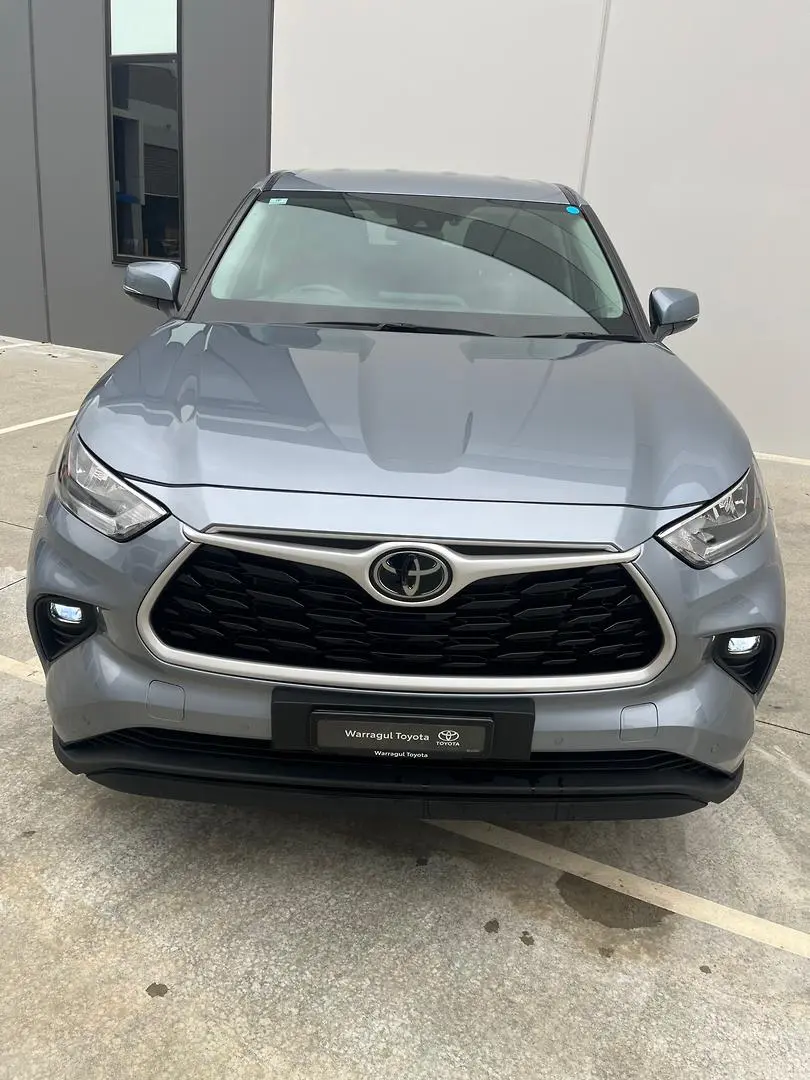 2021 Toyota Kluger Gallery Image 2