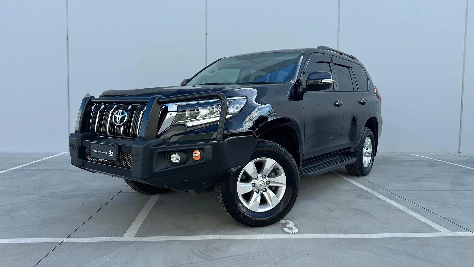2019 Toyota Landcruiser Prado Gallery Image 3