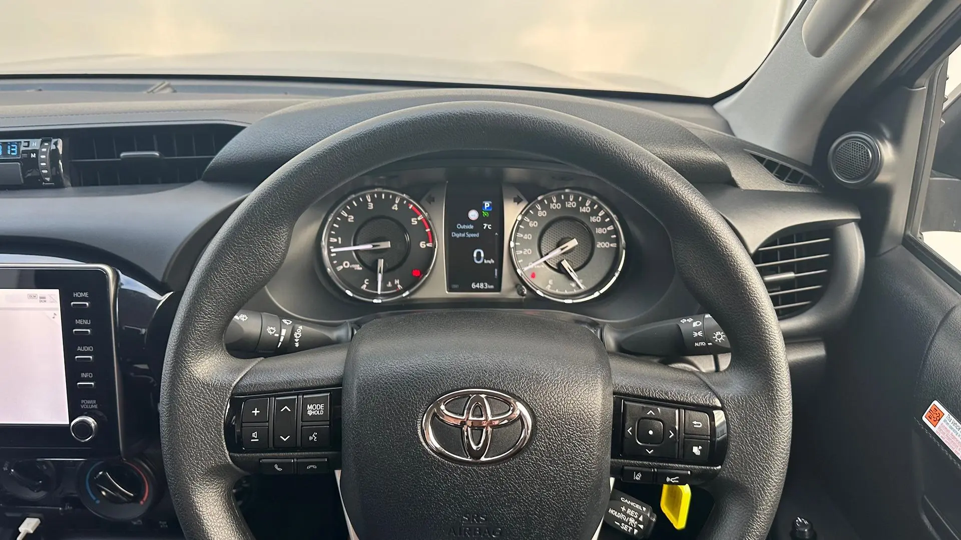 2024 Toyota Hilux Gallery Image 15