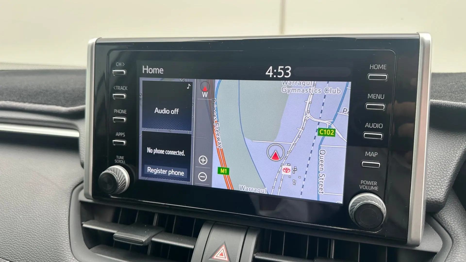 2019 Toyota RAV4 Gallery Image 13