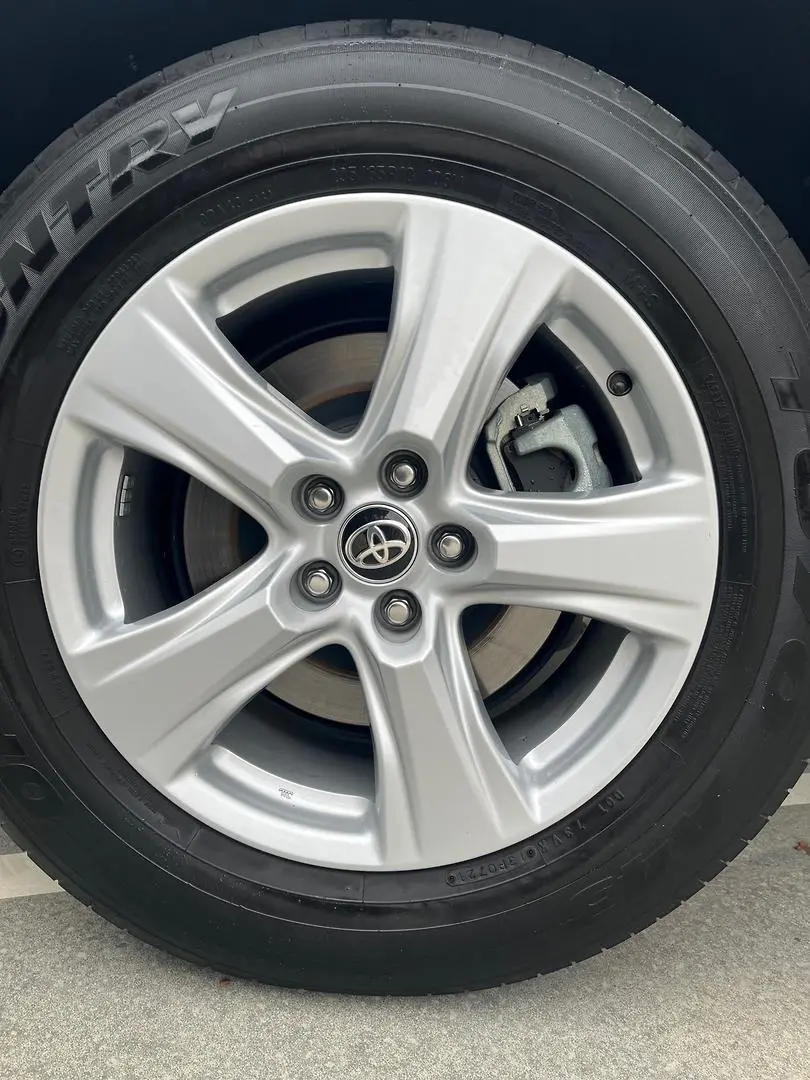 2021 Toyota Kluger Gallery Image 5