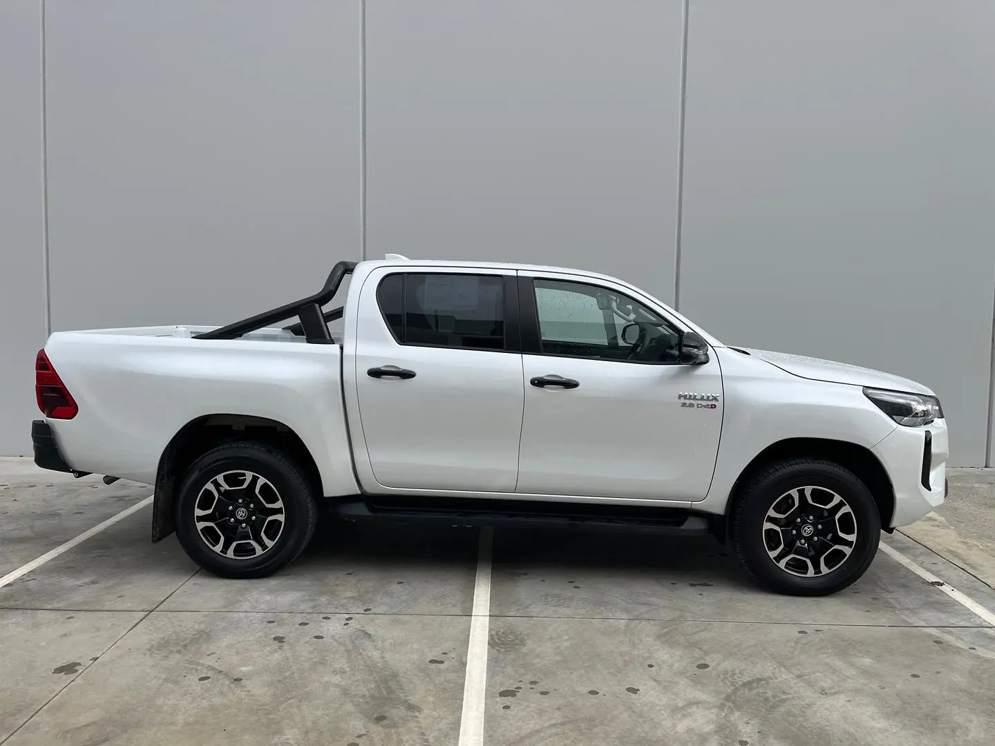 2025 Toyota Hilux Gallery Image 25