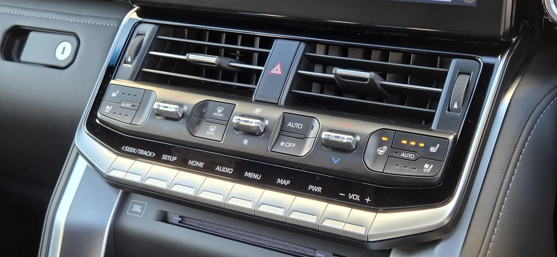 2024 Toyota Landcruiser Gallery Image 23