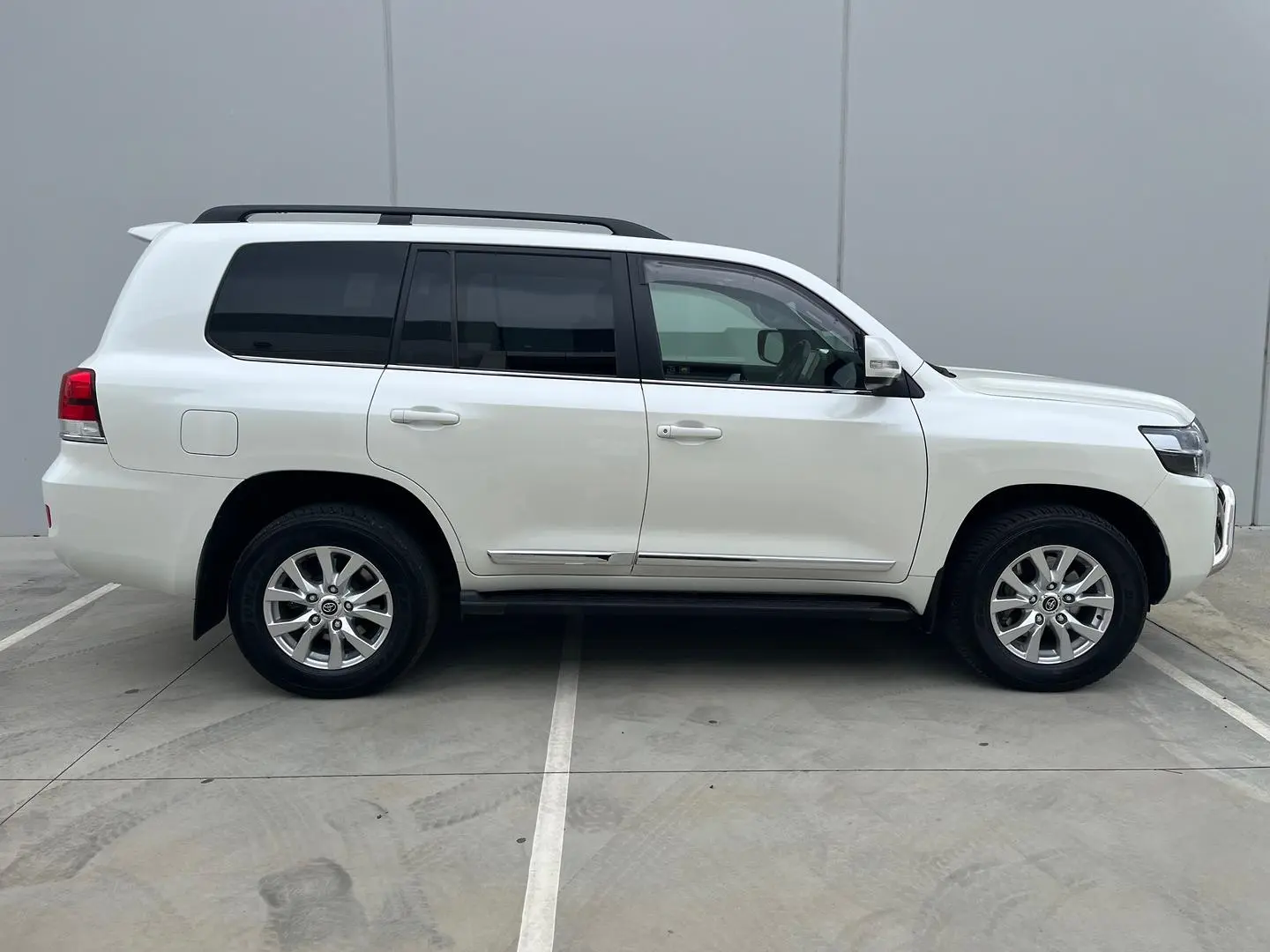 2021 Toyota Landcruiser Gallery Image 14