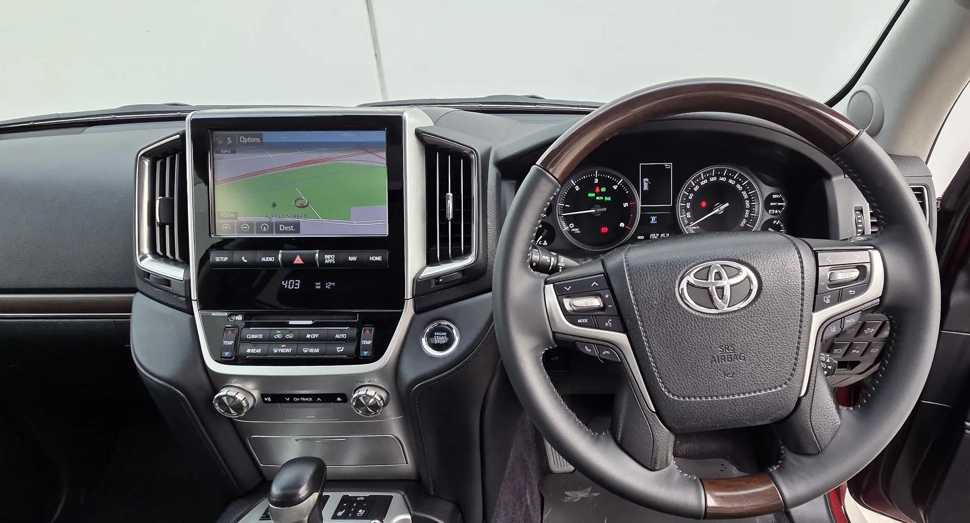 2016 Toyota Landcruiser Gallery Image 21
