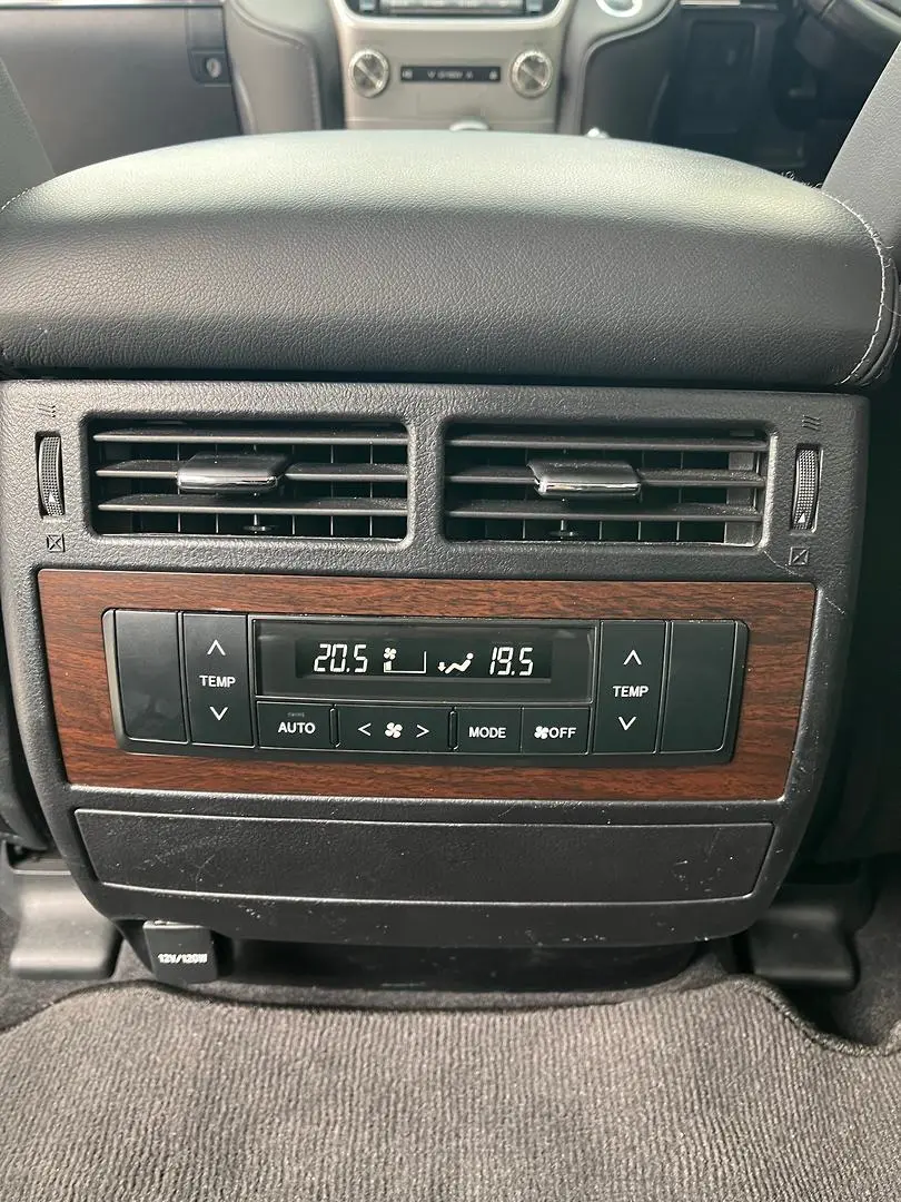 2020 Toyota Landcruiser Gallery Image 10