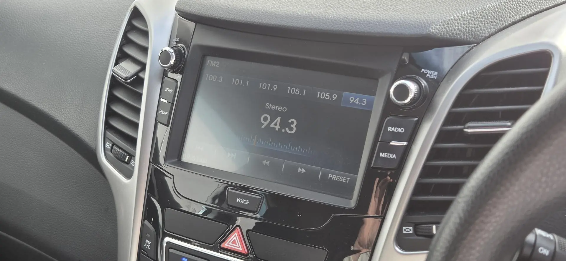 2015 Hyundai i30 Gallery Image 14