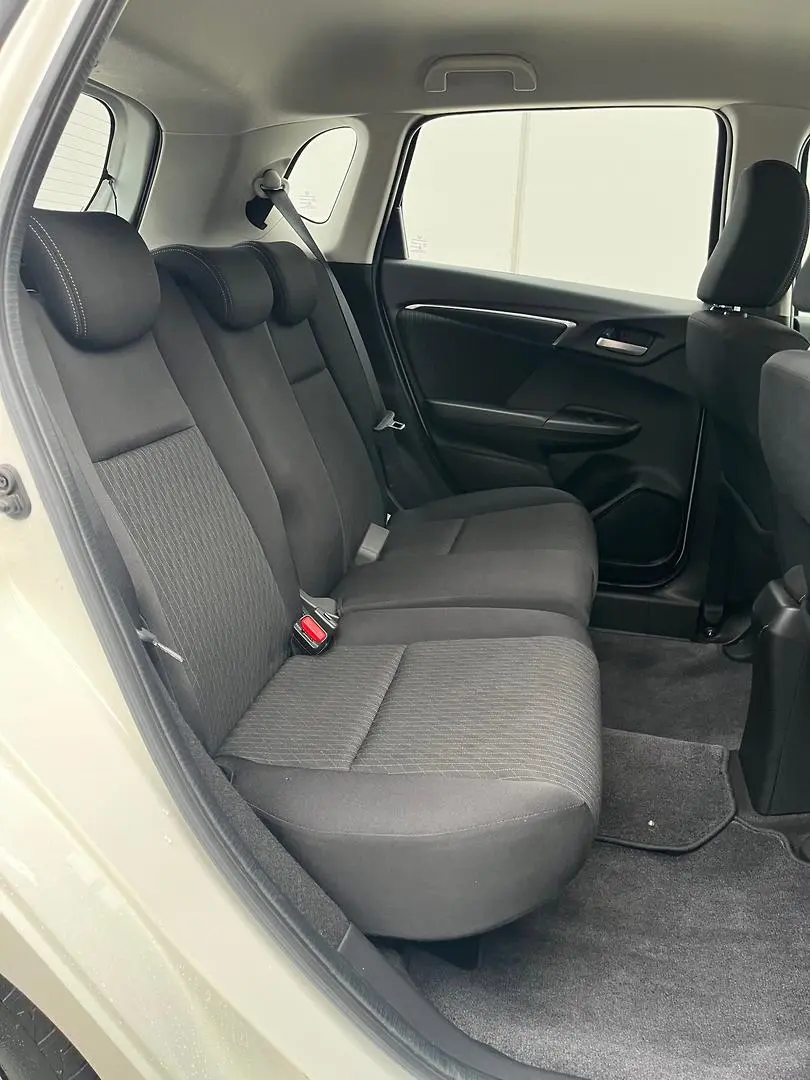 2016 Honda Jazz Gallery Image 14