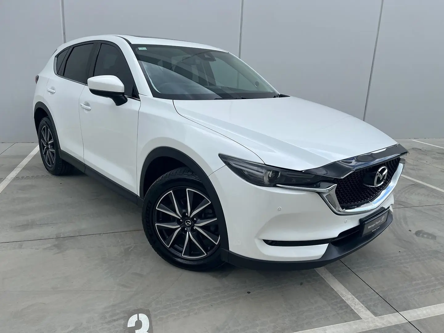 2018 Mazda CX-5 Gallery Image 1