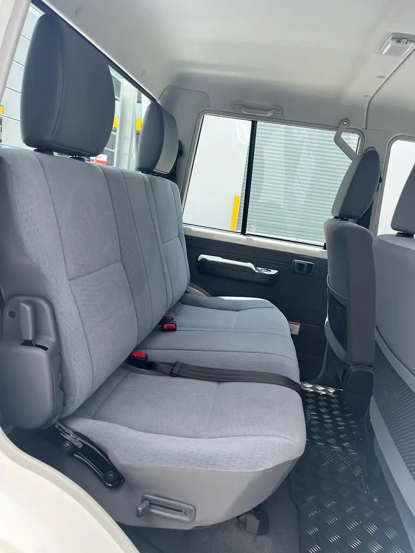 2025 Toyota Landcruiser Gallery Image 17