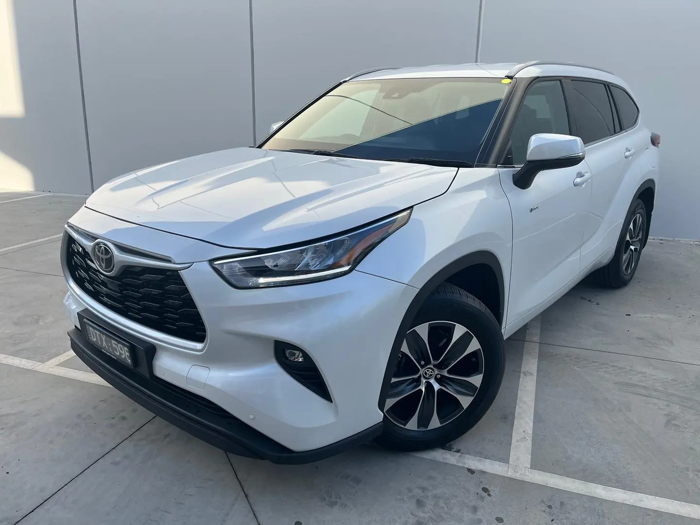 2025 Toyota Kluger Gallery Image 3
