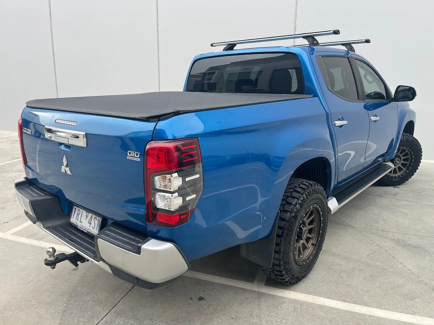 2020 Mitsubishi Triton Gallery Image 12