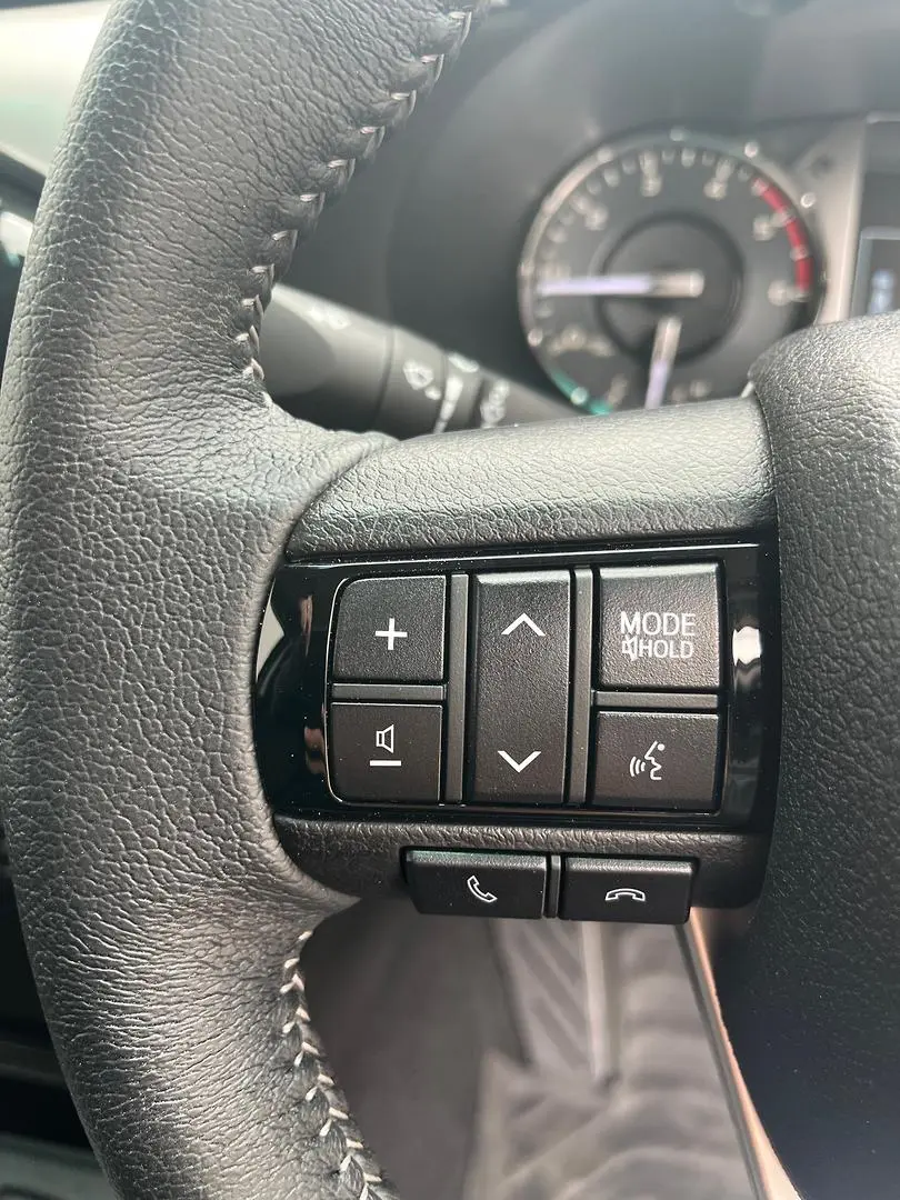 2025 Toyota Hilux Gallery Image 24