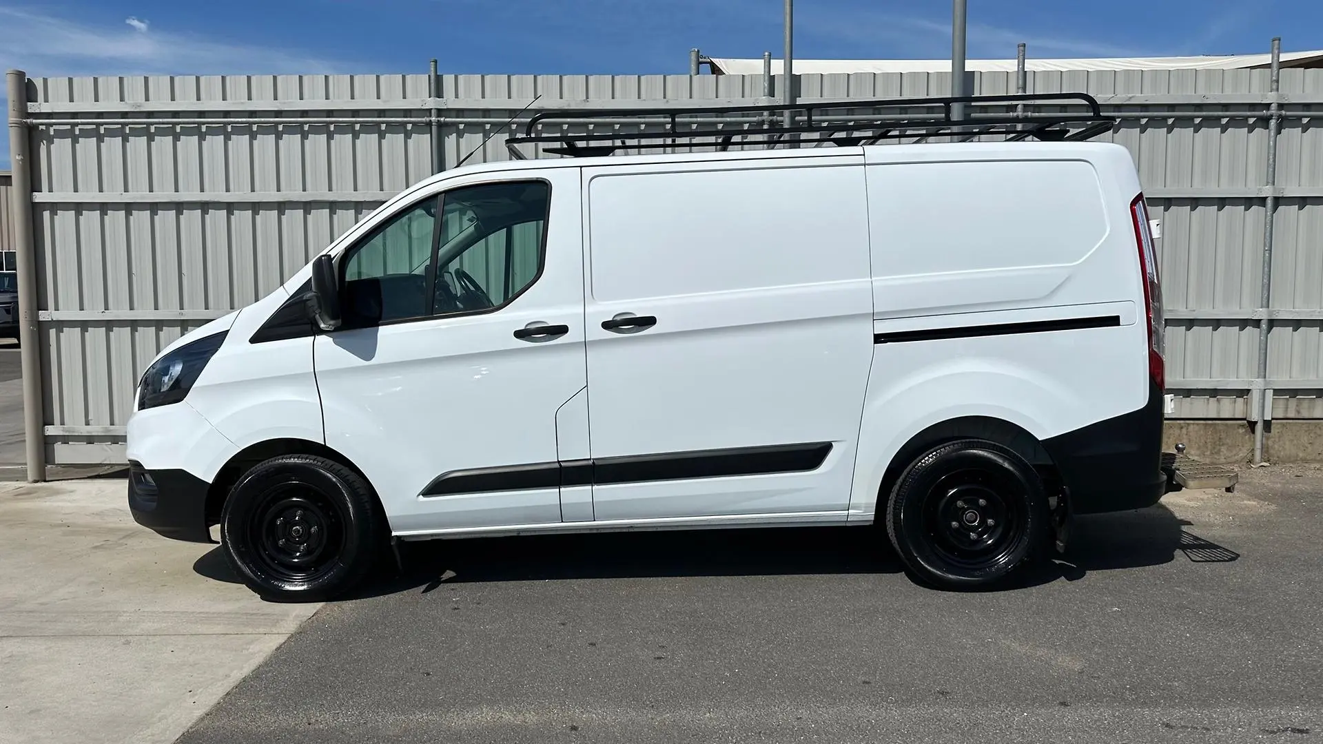 2018 Ford Transit Custom Image 5