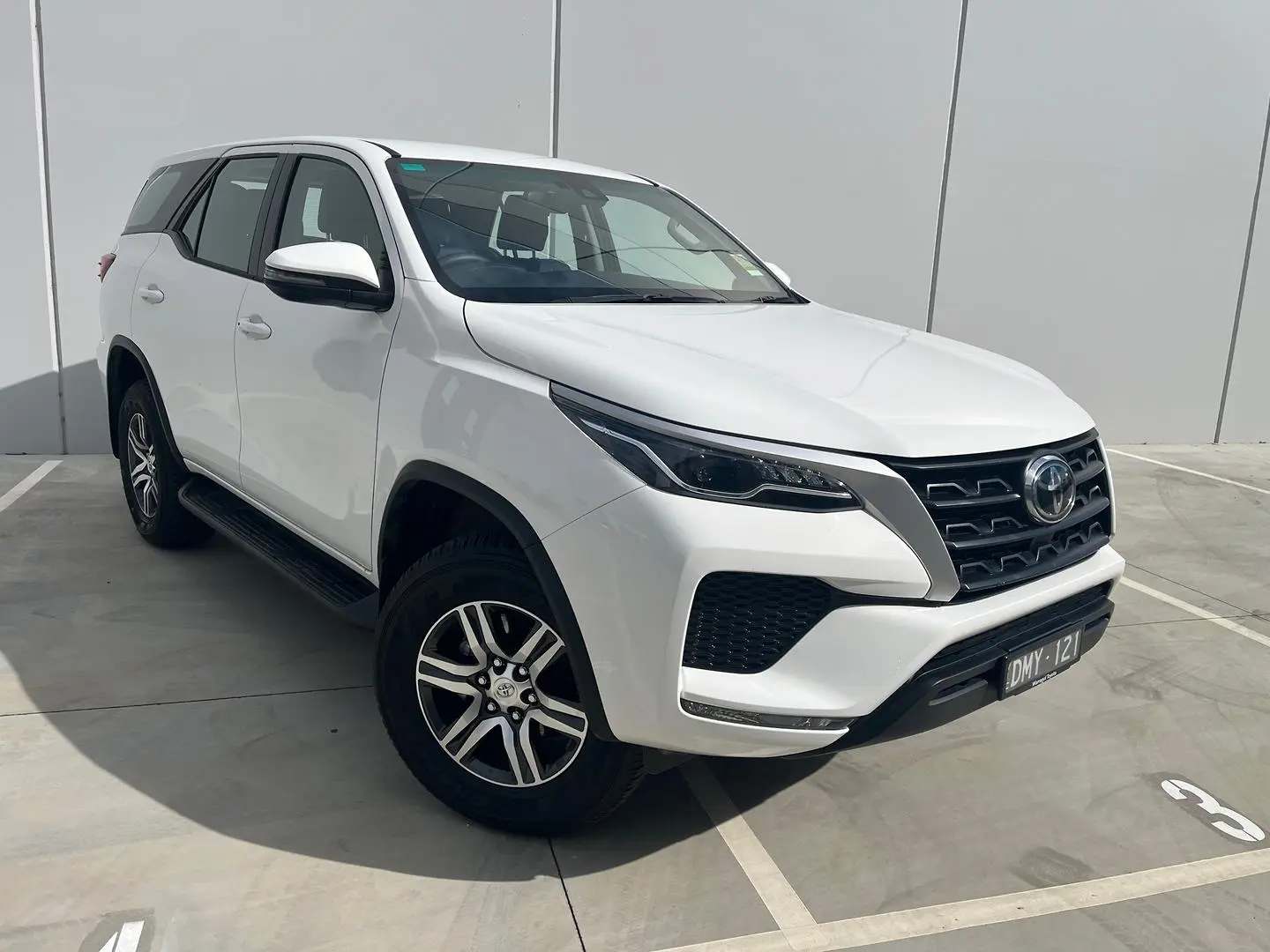 2025 Toyota Fortuner Gallery Image 1