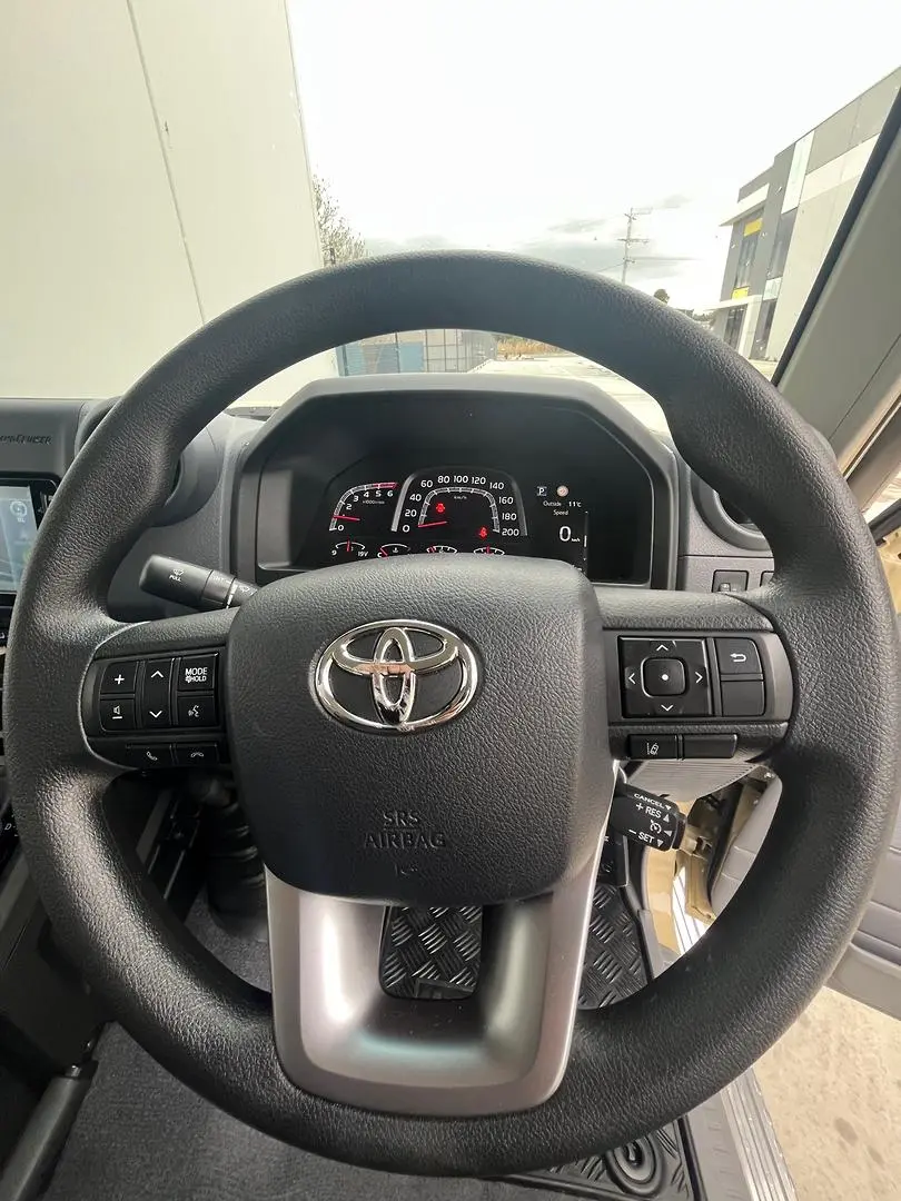 2025 Toyota Landcruiser Gallery Image 18