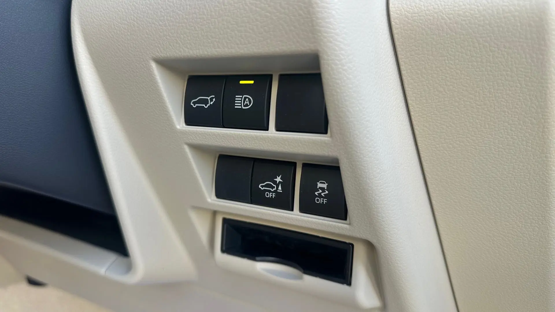 2024 Toyota Landcruiser Gallery Image 25