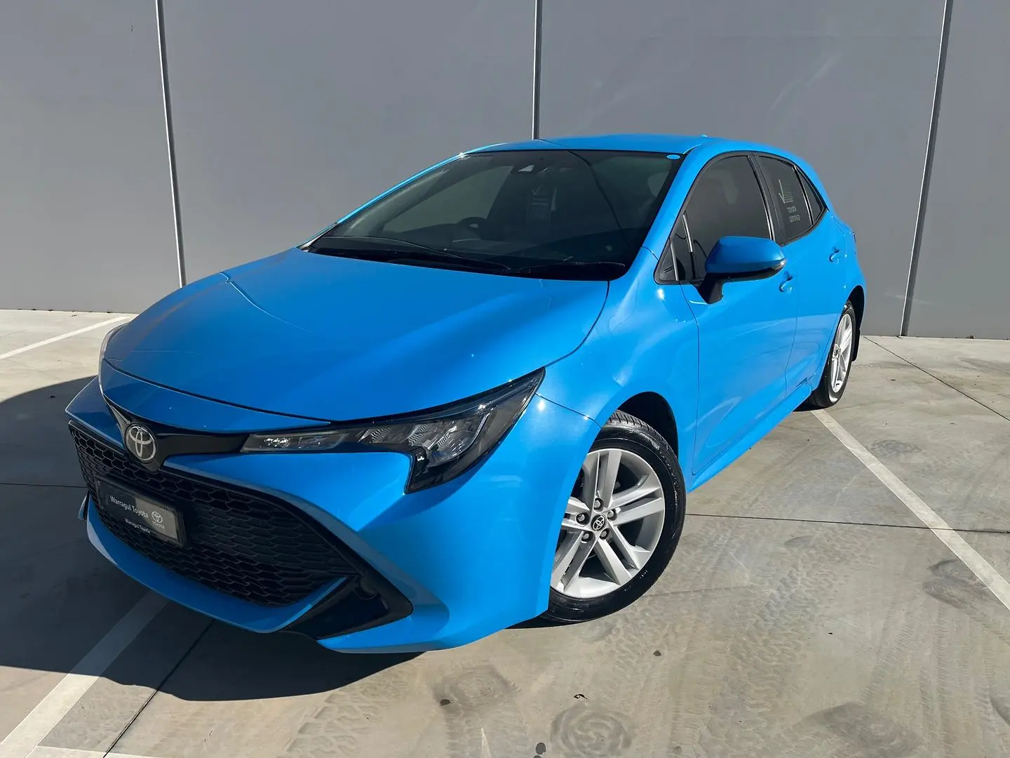 2021 Toyota Corolla Gallery Image 3
