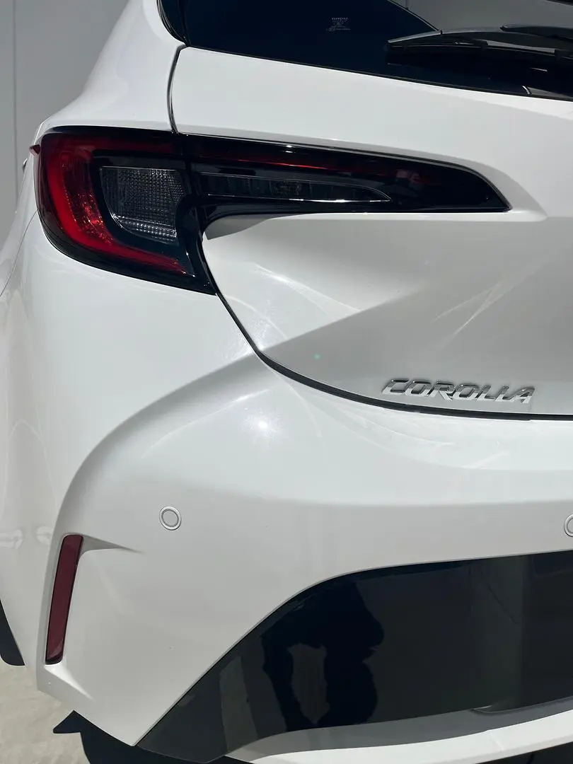 2025 Toyota Corolla Gallery Image 11