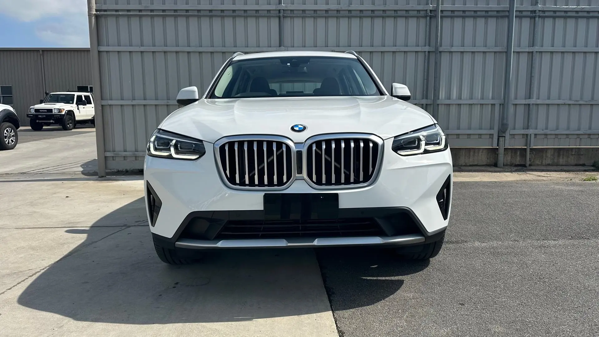 2022 Bmw X3 Gallery Image 2