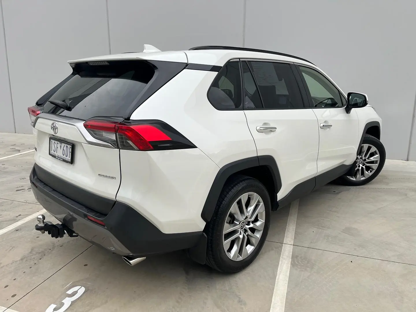 2020 Toyota RAV4 Gallery Image 11
