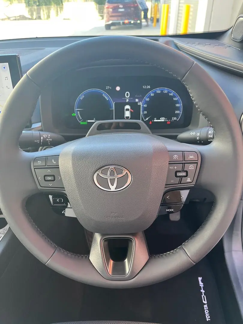 2025 Toyota C-HR Gallery Image 20